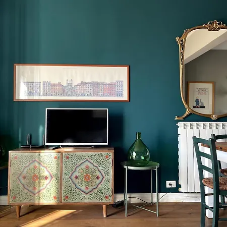 Fifi's Stylish Attic With Terrace * Rom